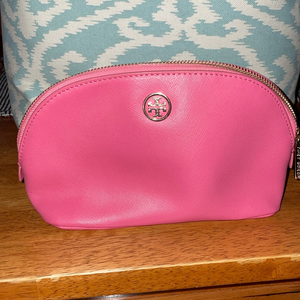 Tory Burch pink makeup case